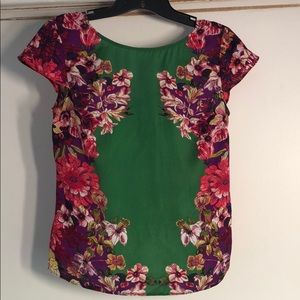Ann Taylor size 2p blouse